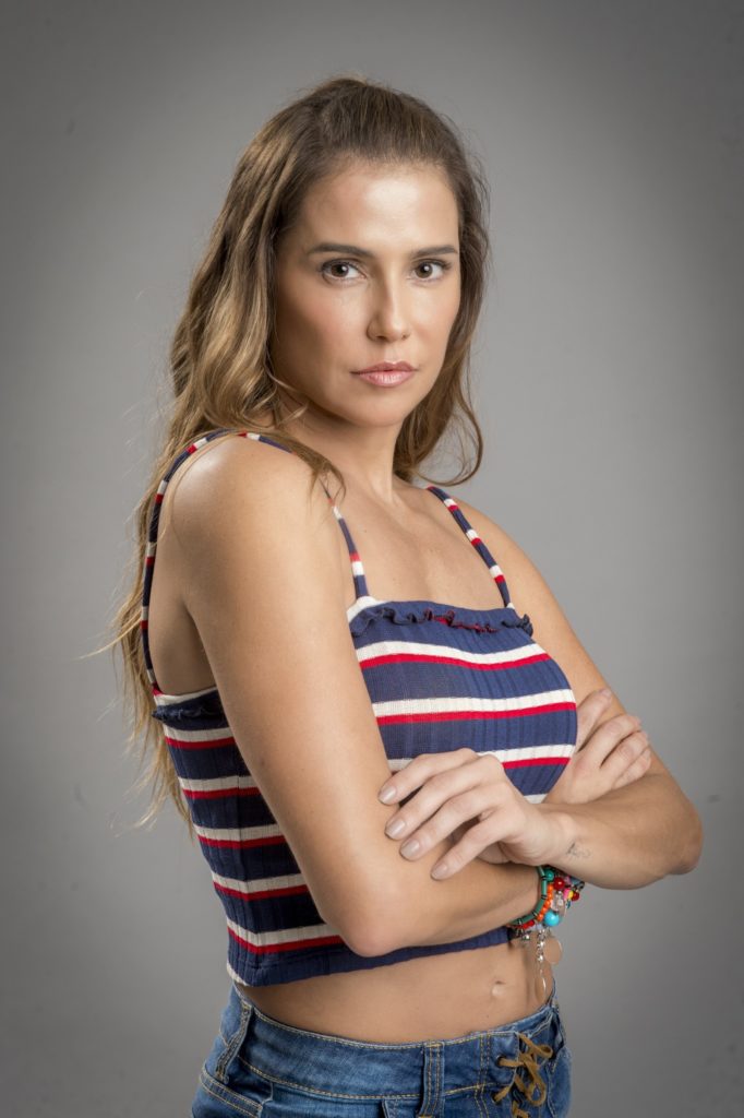 Karola (Deborah Secco) de Segundo Sol