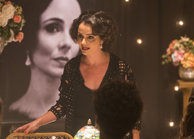 Atriz fez diversas novelas na TV Record (Divulgação/TV Globo)
