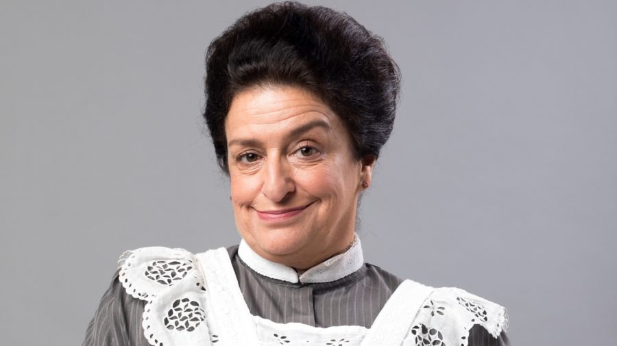 Petúlia (Grace Gianoukas) em Orgulho e Paixão