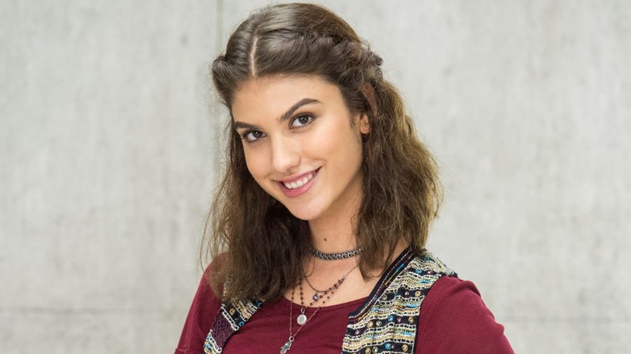 Giovanna Grigio como Samantha em Malhação: Viva a Diferença