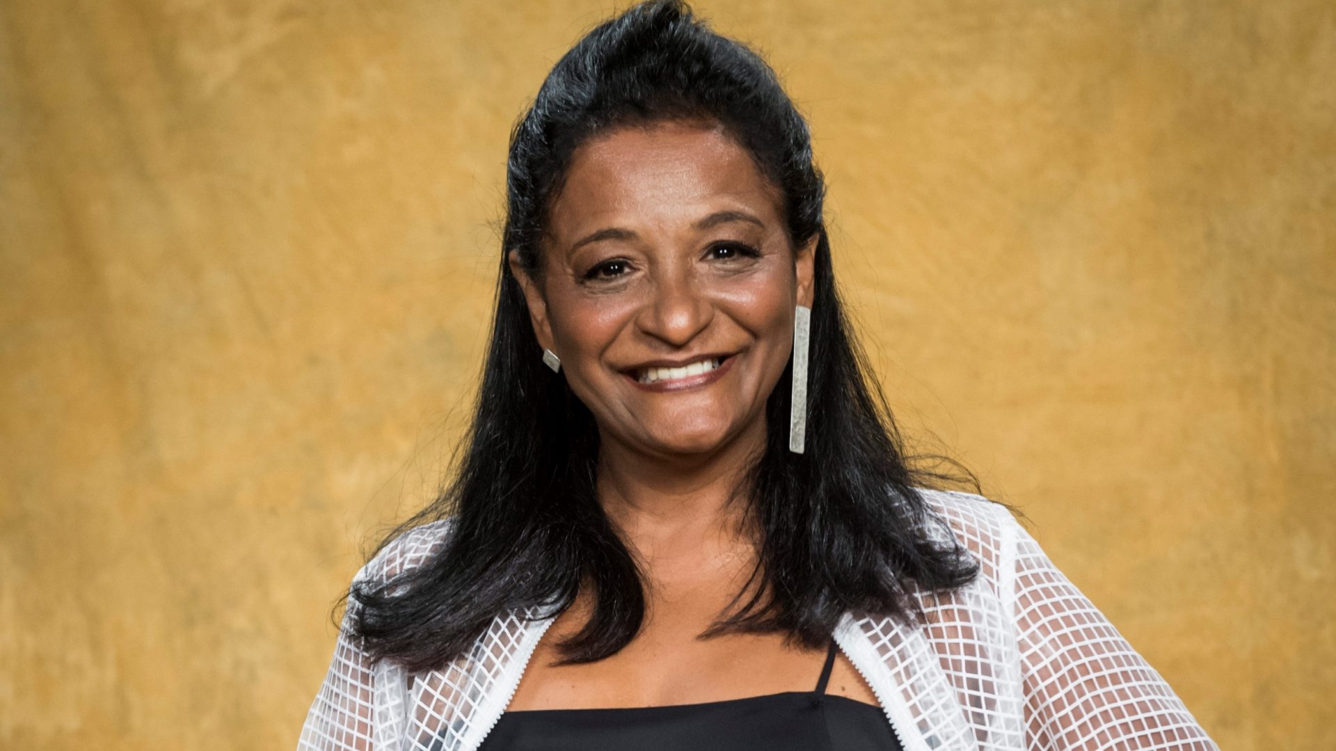 Claudia Di Moura