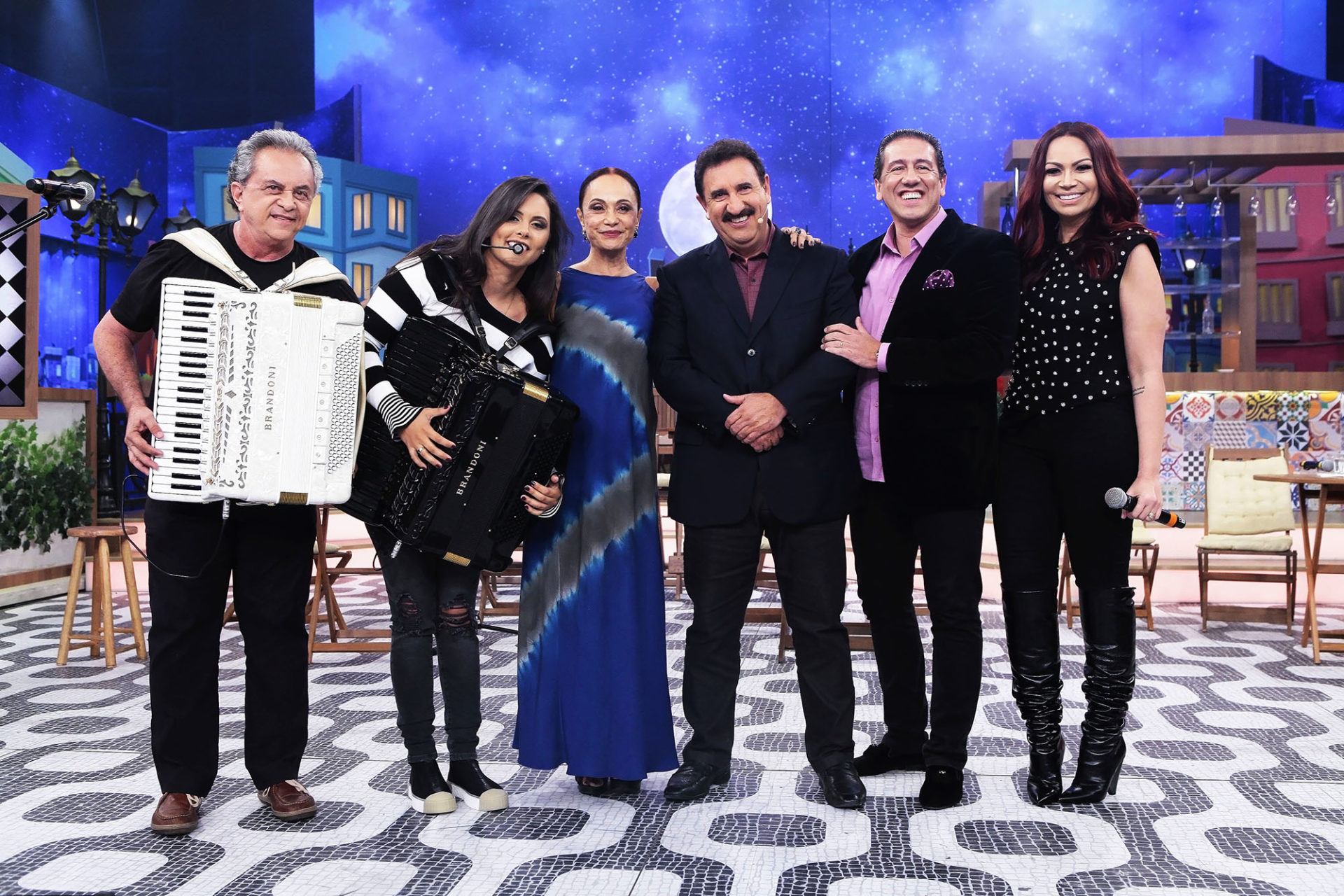 Tânia Alves, Solange Almeida, Altemar Dutra Jr., Flávio José e Lara Almeida no Boteco do Ratinho