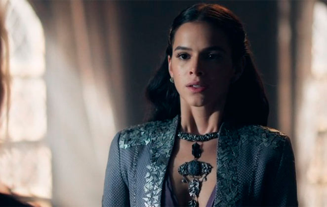 Catarina (Bruna Marquezine) de Deus Salve o Rei