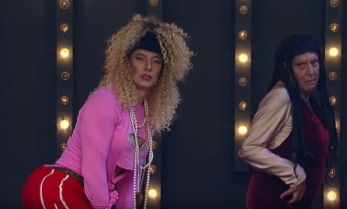 Rodrigo Faro e Carlos Alberto de Nobrega imitando Anitta