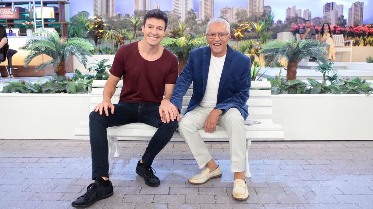 Rodrigo Faro e Carlos Alberto de Nóbrega em A Praça é Nossa