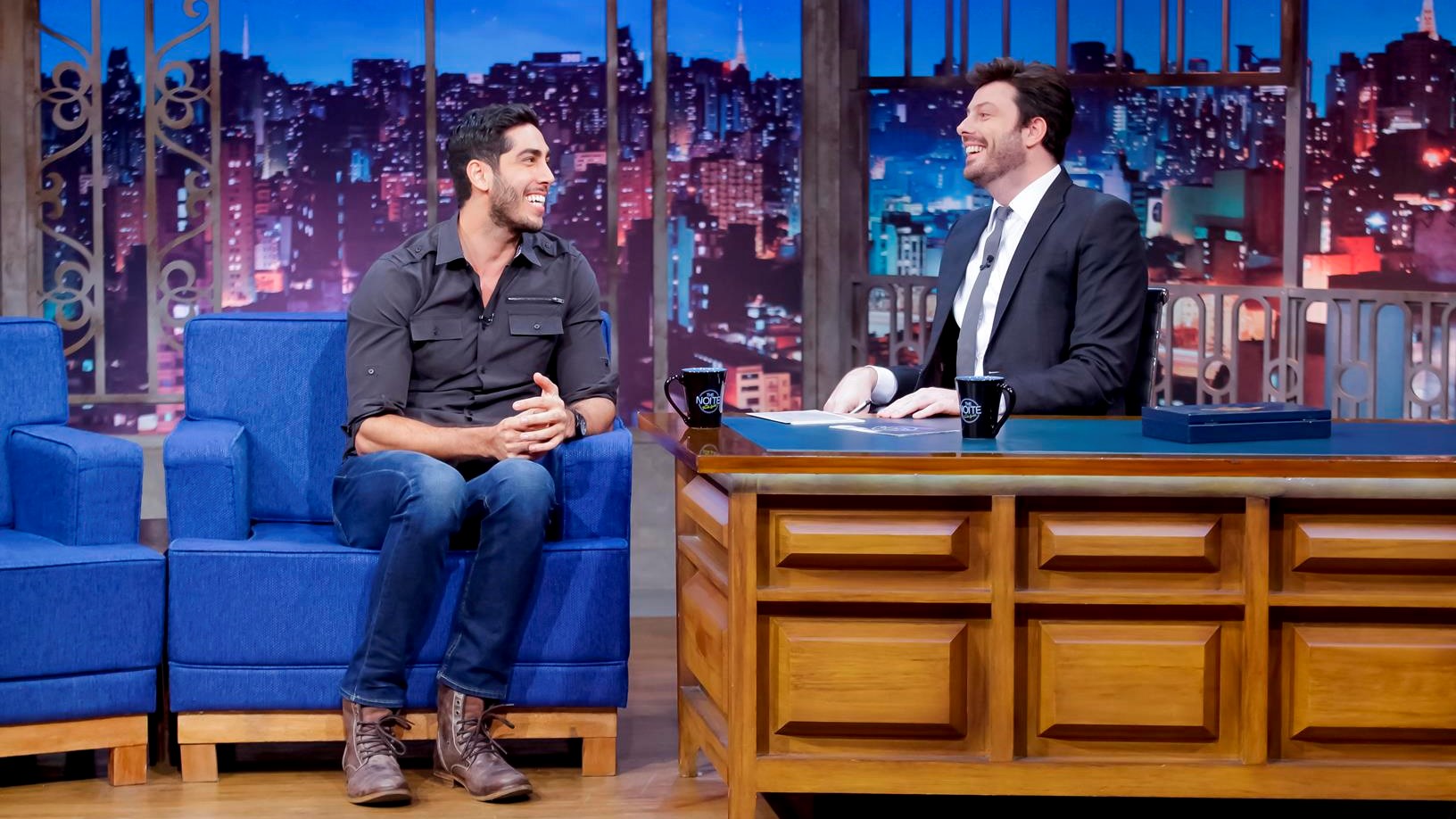 Danilo Gentili recebe Jonathan Nemer no The Noite