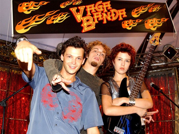 Gustavo (Guilherme Berenguer), Catraca (João Velho), e Natasha (Marjorie Estiano) em Malhação