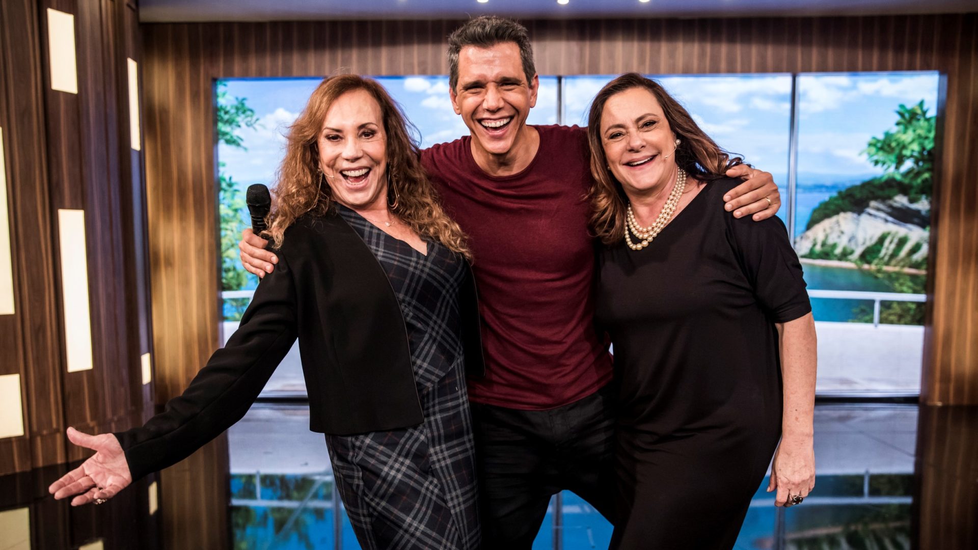 Márcio Garcia com Arlete Salles e Elizabeth Savala no Tamanho Família