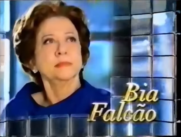 Fernanda Montenegro como Bia Falcão numa chamada da novela em 2005