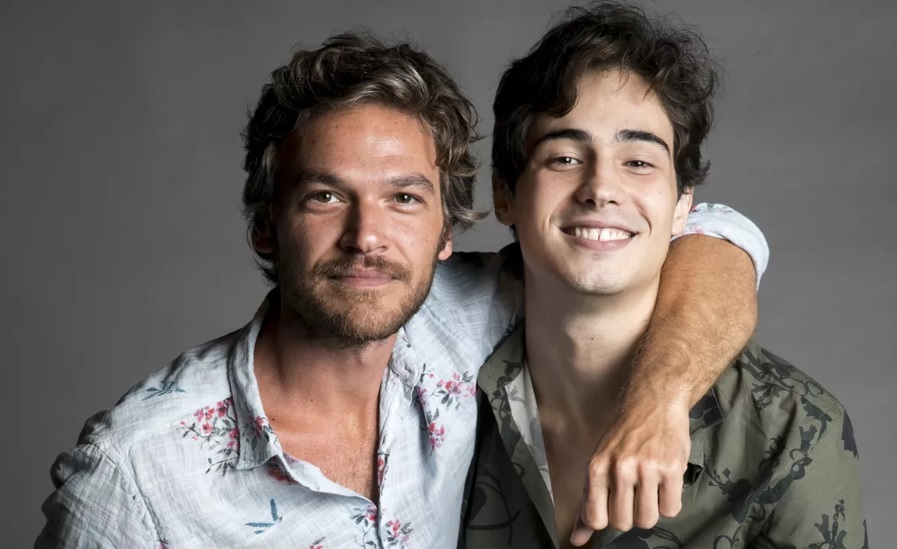 Beto Falcao (Emilio Dantas) e Valentim (Danilo Mesquita) de Segundo Sol