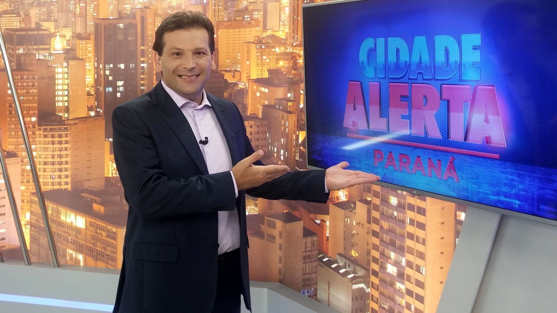Paulo Gomes, do Cidade Alerta Paraná, da Record