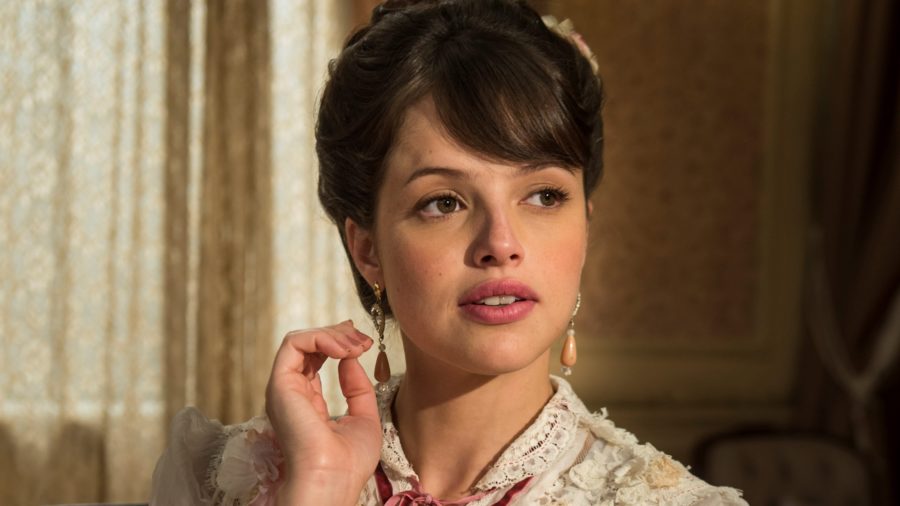 Ema ( Agatha Moreira ) em Orgulho e Paixão