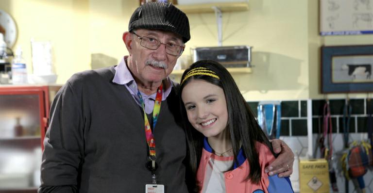 Reynaldo Boury e Larissa Manoela (Divulgação)
