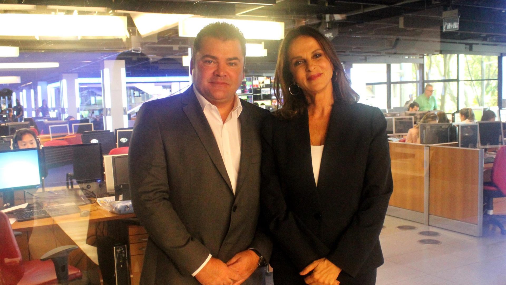 Marcos Quintela e Sonia Racy no Show Business