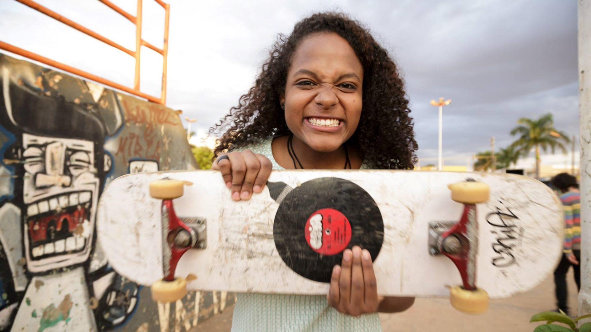 Ana Paula, na série Meu Skate não é enfeite