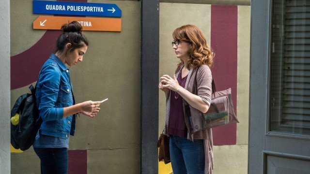 Pérola (Rayssa Bratillieri) e Gabriela (Camila Morgado) em Malhação: Vidas Brasileiras