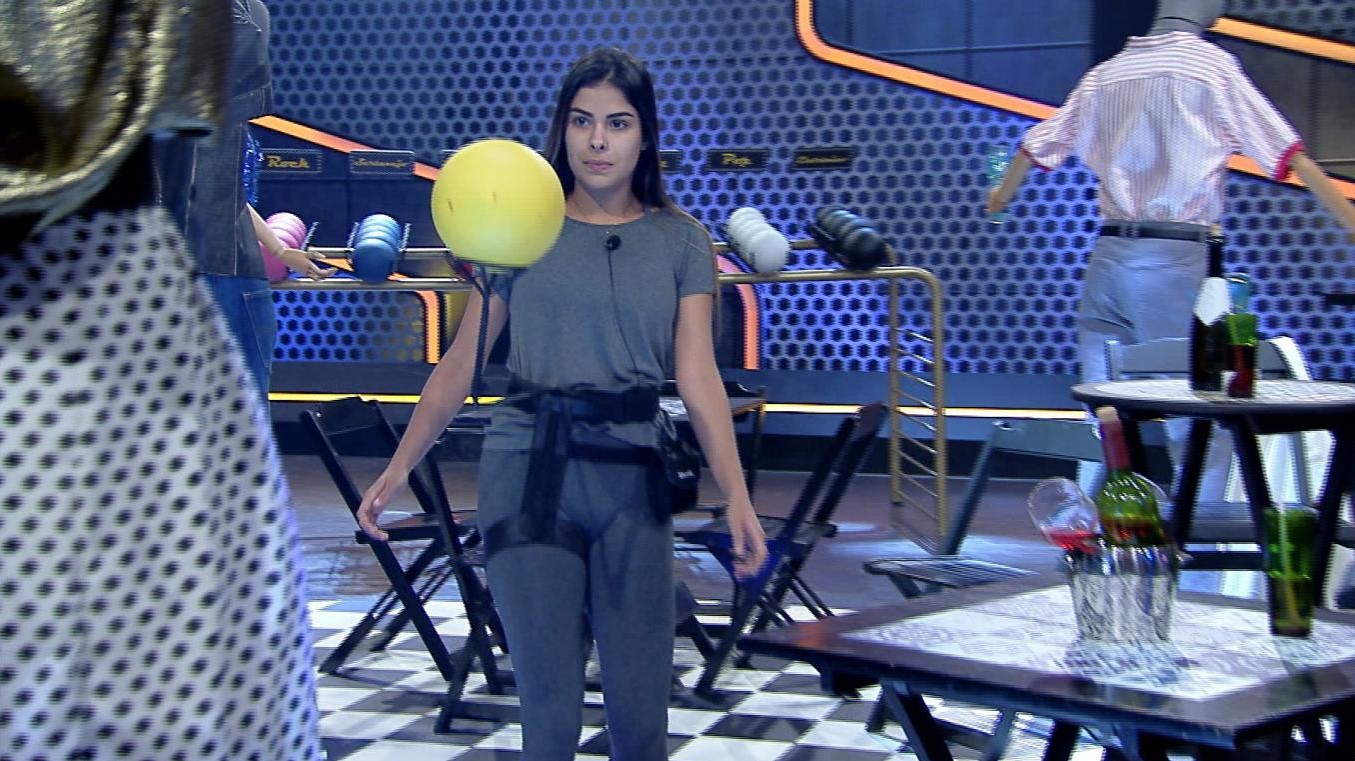 Munik na Prova das Mulheres no Power Couple Brasil