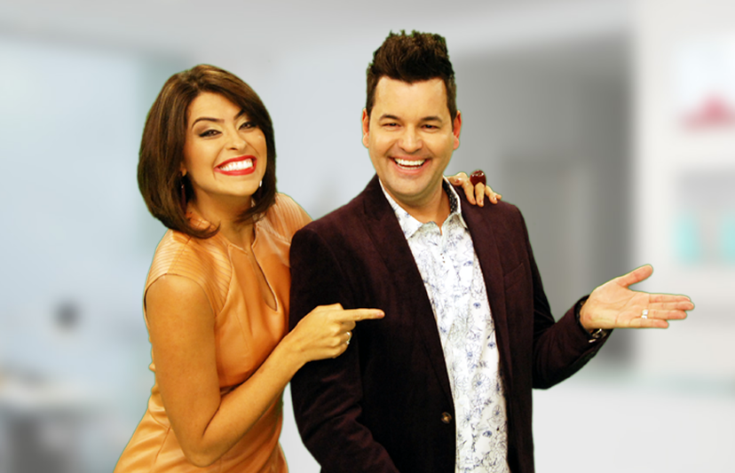 Paloma Domingues e Sylvio Rezende apresentam o Sempre Bela, aos domingos, na TV Gazeta (Reprodução: TV Gazeta)