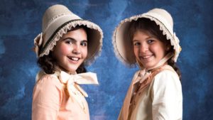 Nico ( Raphaela Alvitos ) e Kiki ( Natalia Rodrigues ) (Divulgação/ TV Globo)
