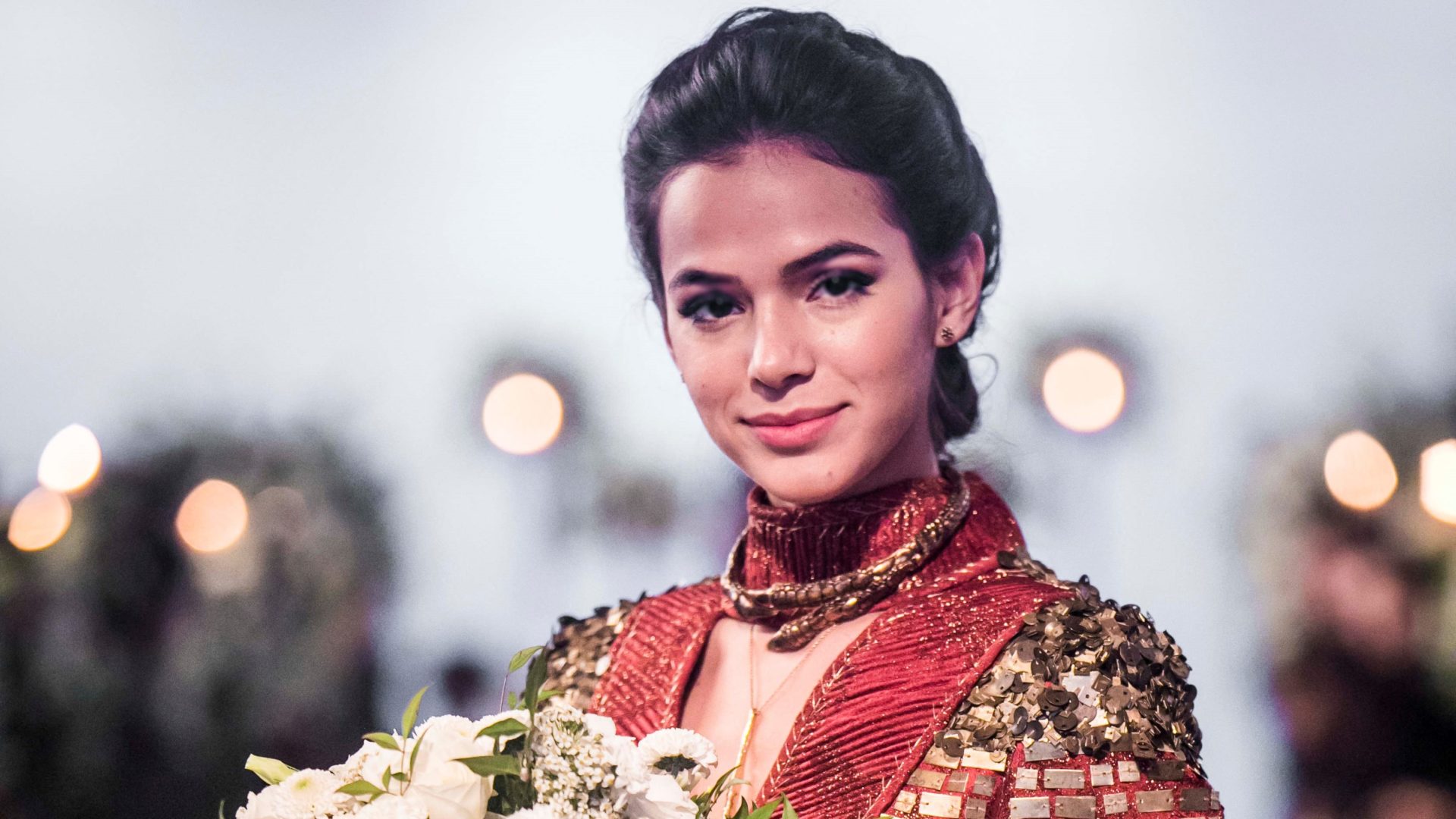 Catarina (Bruna Marquezine) em Deus Salve o Rei