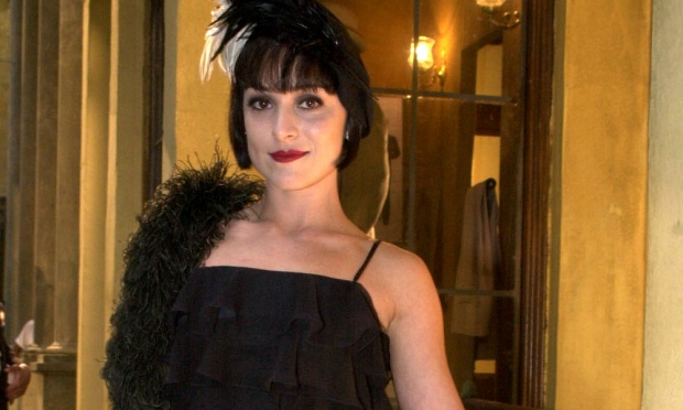 Gabriela Duarte como Justine em Esperança