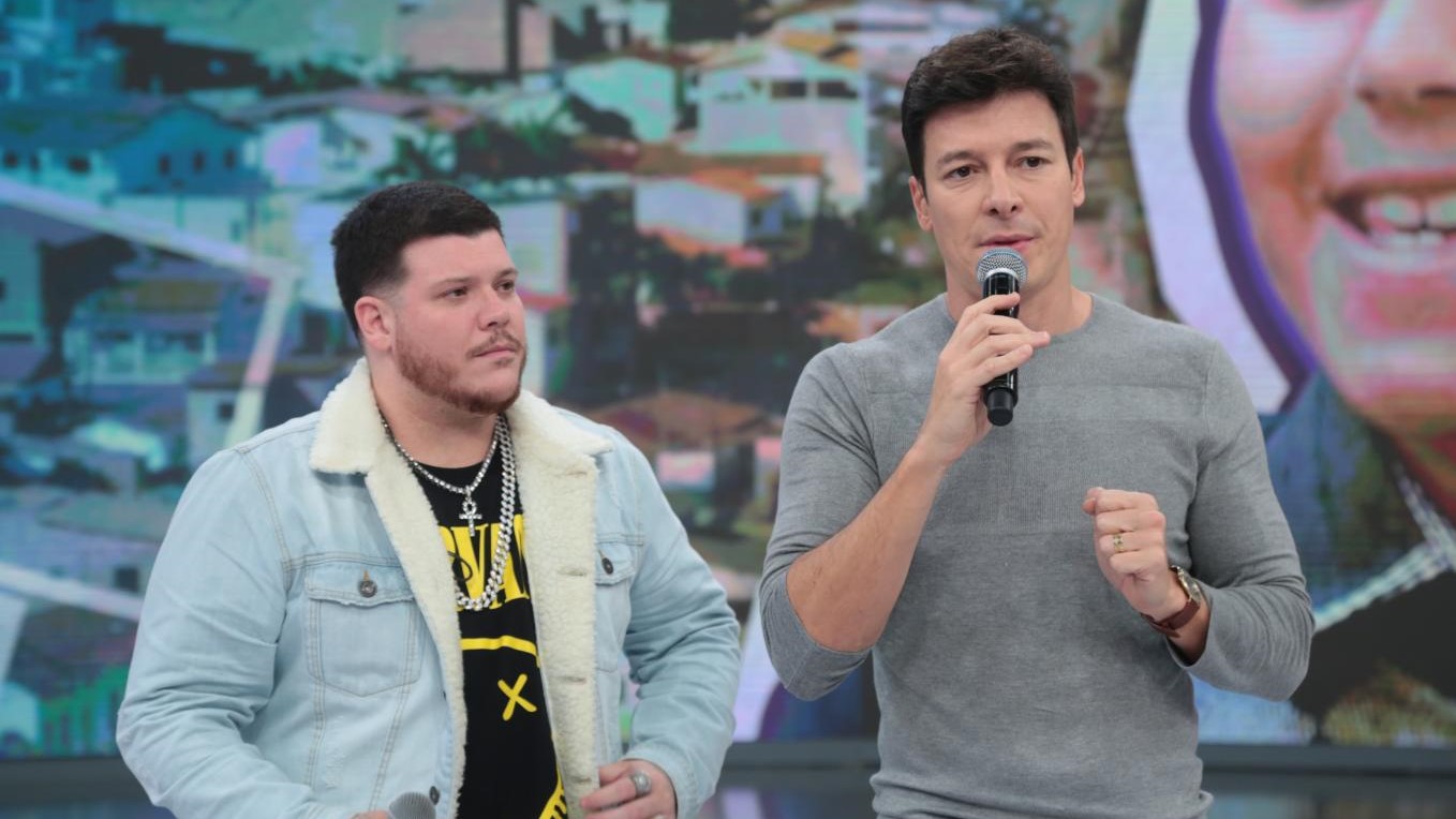 Ferrugem e Rodrigo Faro no Hora do Faro