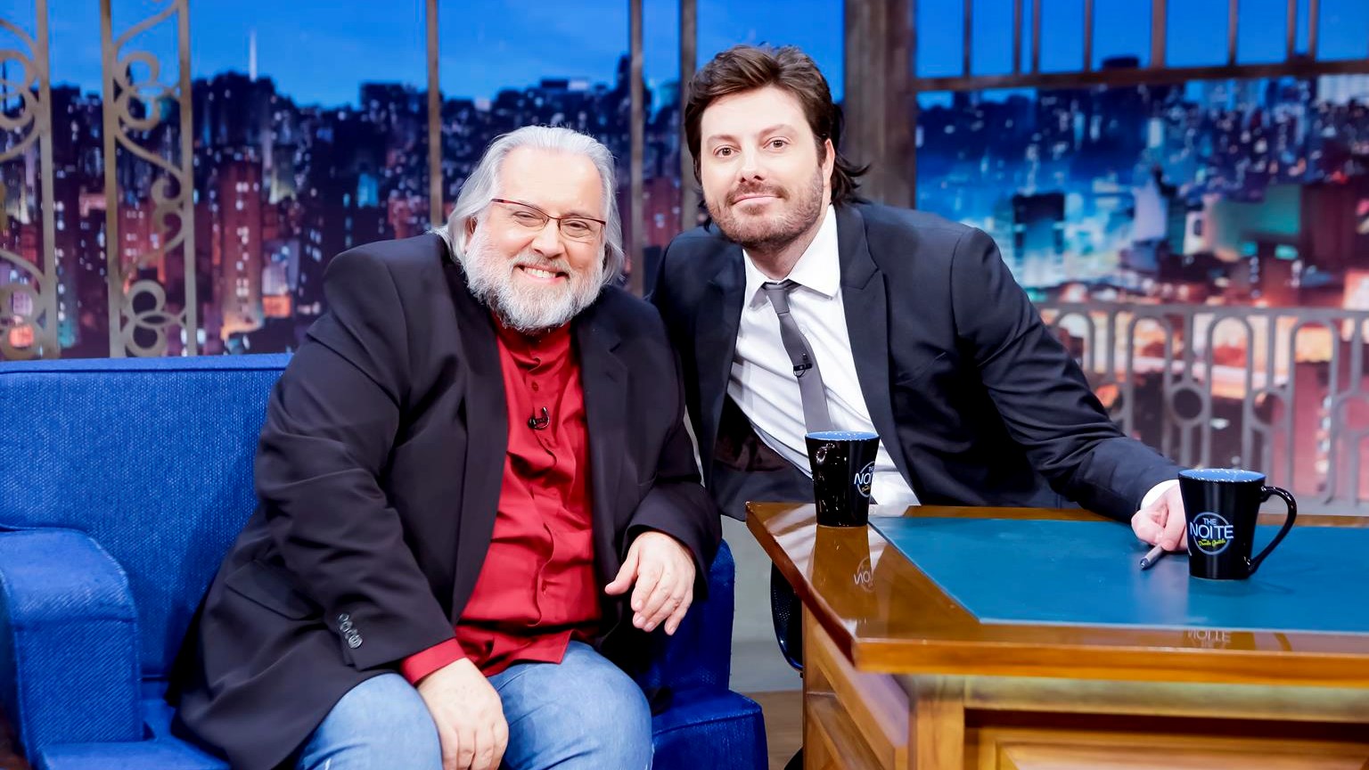 Leão Lobo e Danilo Gentili no The Noite