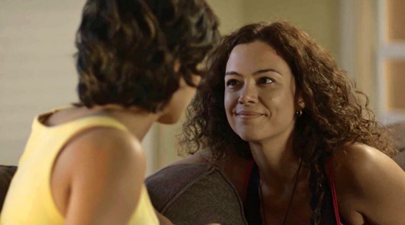 Maura (Nanda Costa) e Selma (Carol Fazu) de Segundo Sol