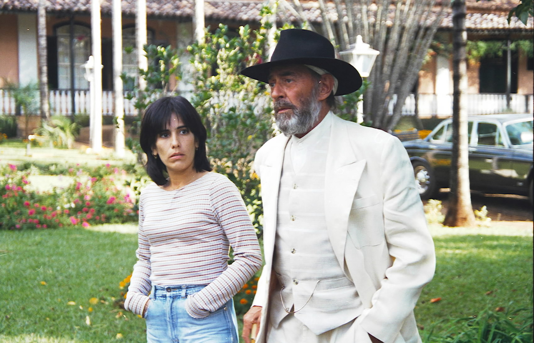 Glória Pires e Raul Cortez como Rafaela e Geremias em O Rei do Gado