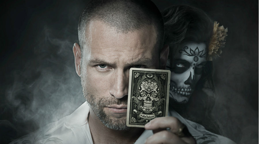 Rafael Amaya é protagonista de O Senhor dos Céus