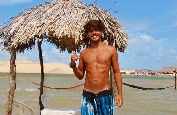 O ator também esteve na novela Vitória da Record TV (Reprodução: Instagram)