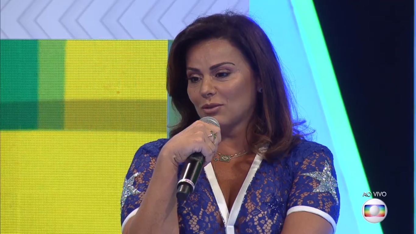 Viviane Araujo no Central da Copa