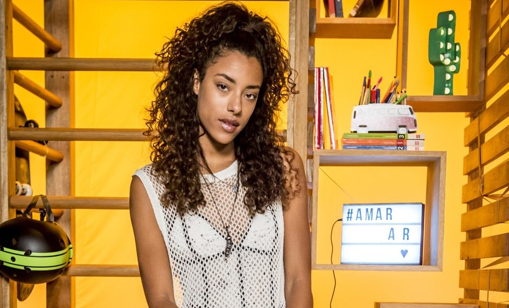 Yara Charry como Jade em Malhação