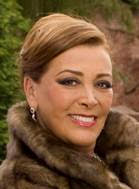 Ana Sofia (Silvia Pasquel)