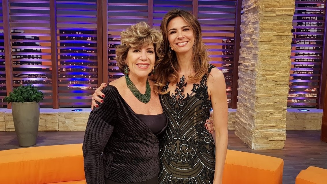Silvia Poppovic no Luciana By NIght