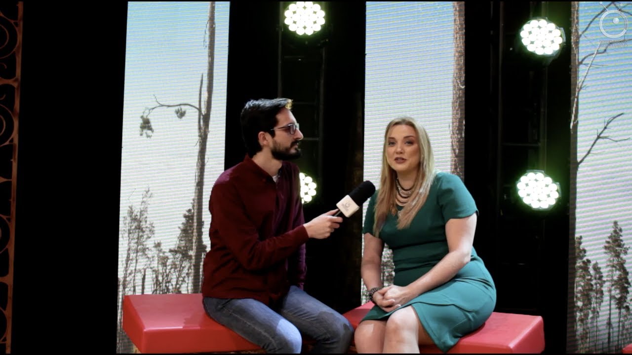 Leandro Lel Lima entrevista Mariangela Zan na TV Aparecida