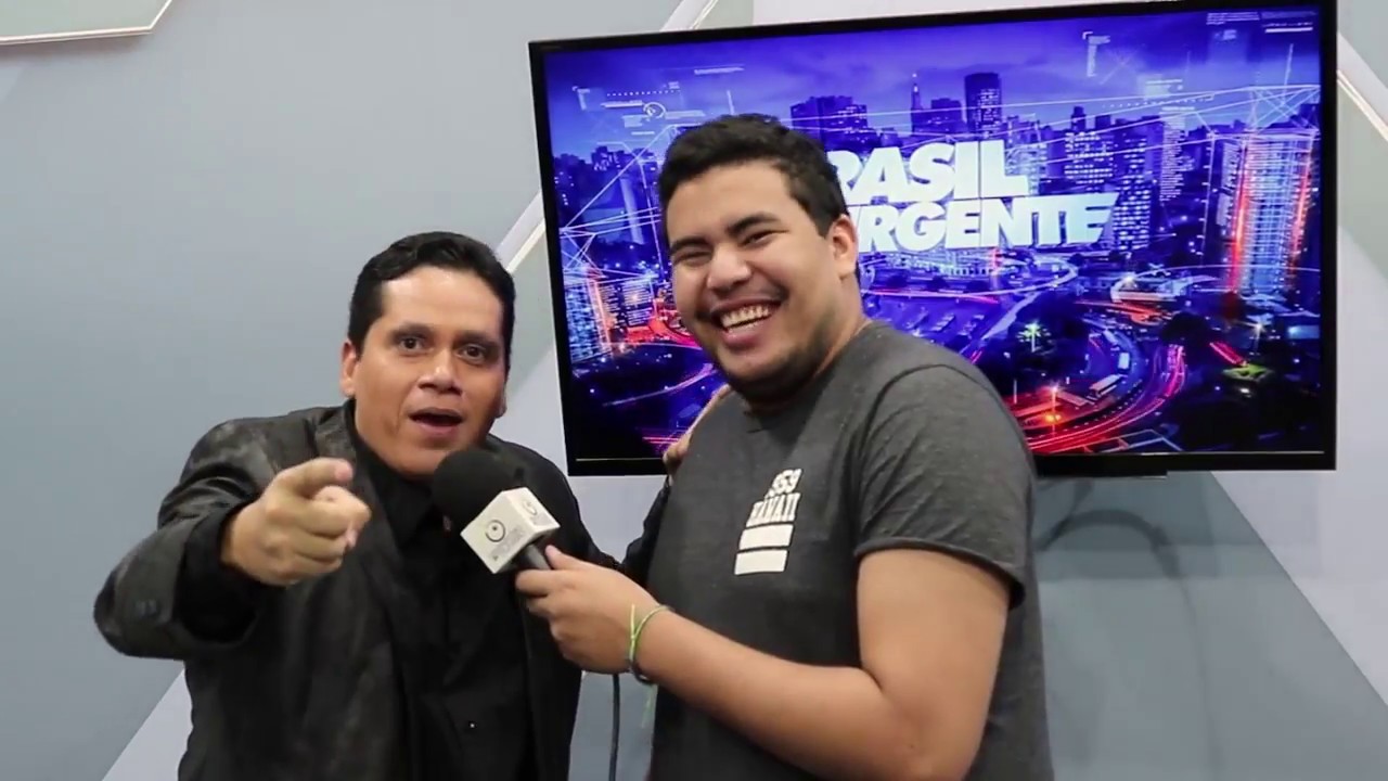 Gabriel Vaquer entrevista Uziel