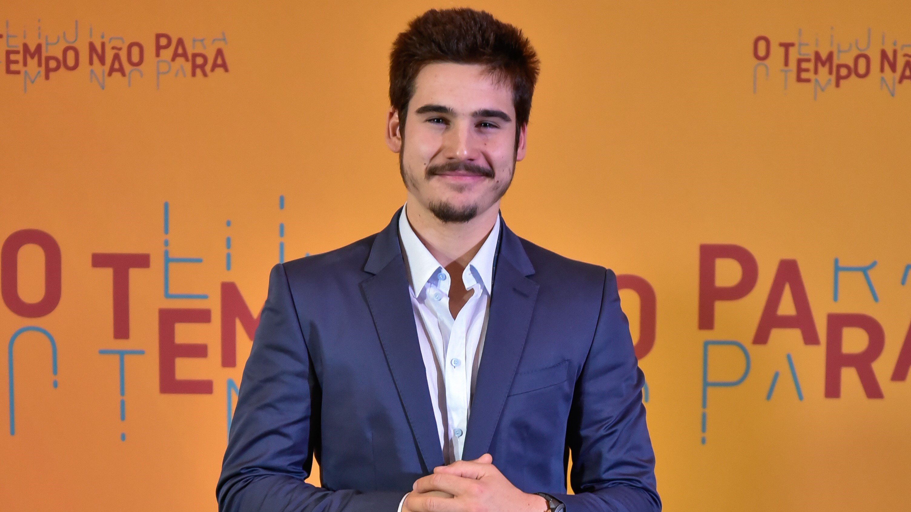 Nicolas Prattes é Samuca em O Tempo Não Para