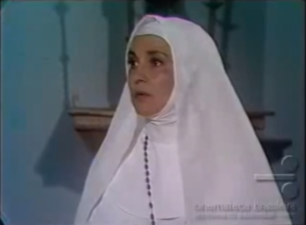 Eva Wilma como Sóror Helena em O Direito de Nascer (Reprodução/TV Tupi/BCC)