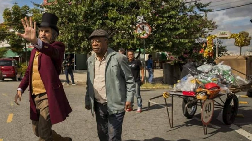 Dom Sabino (Edson Celulari) e Eliseu (Milton Gonçalves) em gravação de O Tempo Não Para