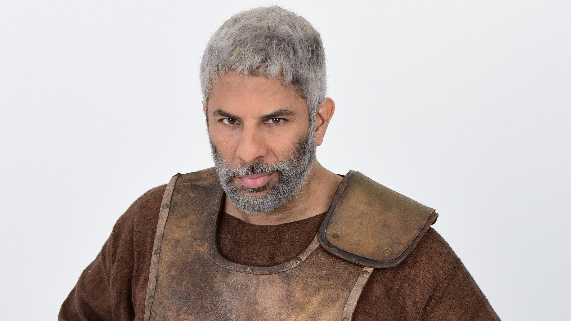 Luka Ribeiro como Shabaka em Jesus