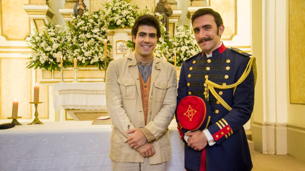 Otávio (Pedro Henrique Muller) e Luccino (Juliano Laham) em Orgulho e Paixão