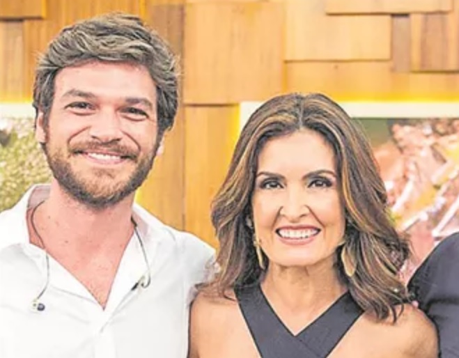 Beto (Emilio Dantas) participa do Encontro com Fatima Bernardes em Segundo Sol