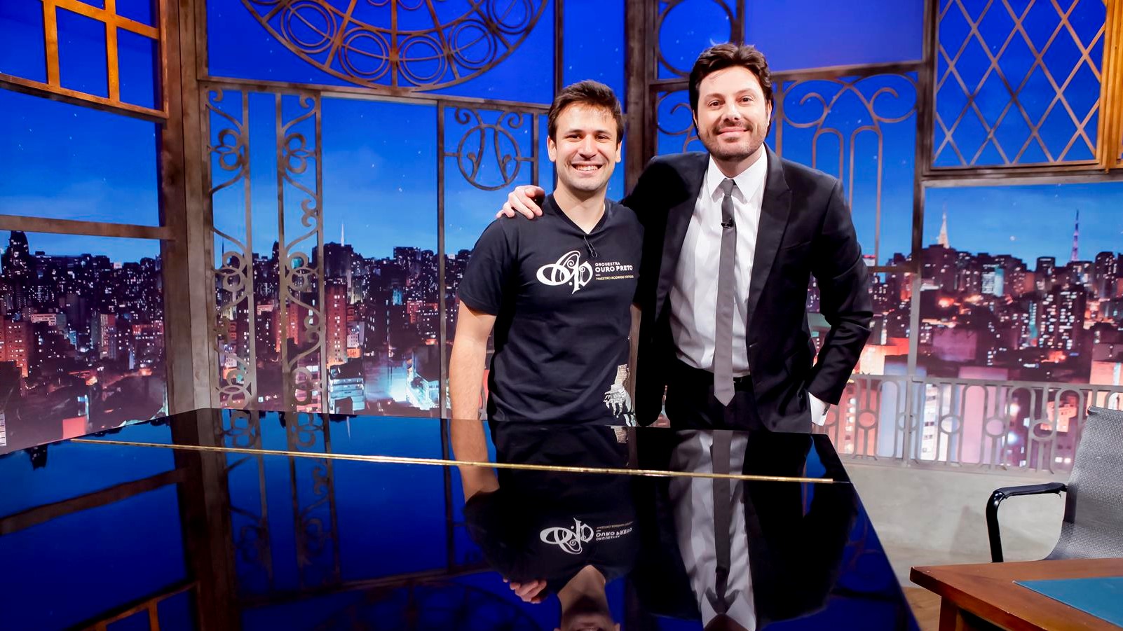 Cristian Budu e Danilo Gentili no The Noite