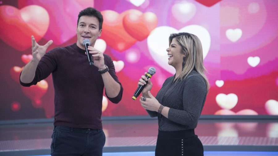 Paula Mattos e Rodrigo Faro no Programa Hora do Faro