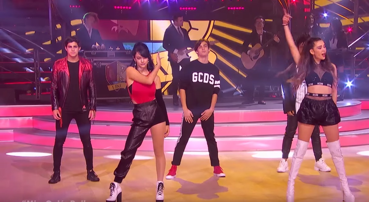 LIKE em Mira Quién Baila (Divulgação)