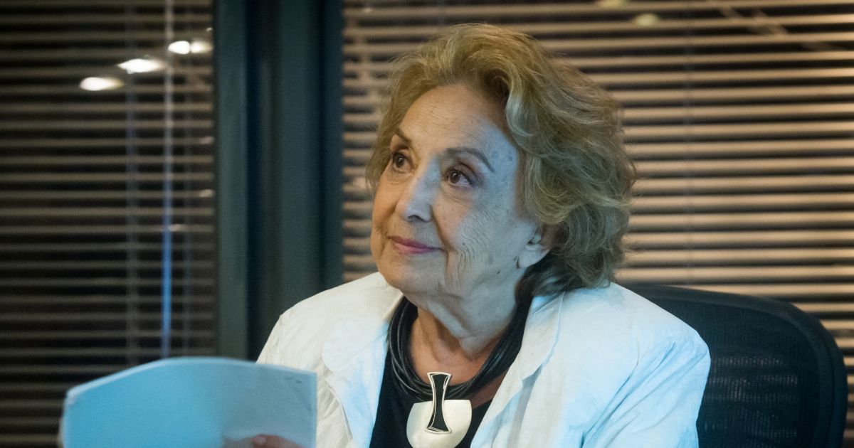 Eva Wilma como Petra na novela O Tempo Não Para (Divulgação/ TV Globo)