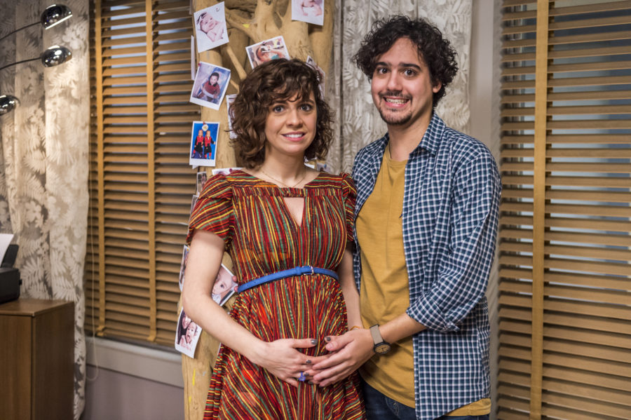 Taís (Renata Gaspar ) e Pedro (George Sauma) em Pais de Primeira