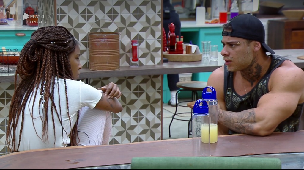 Léo Stronda e Luane Dias