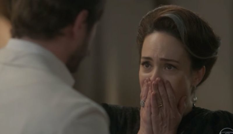 Camilo (Maurício Destri) e Julieta (Gabriela Duarte) de Orgulho e Paixão